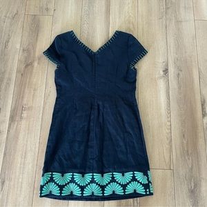 Vineyard Vines Navy Blue-Teal Embroidered Shift Dress. 4.